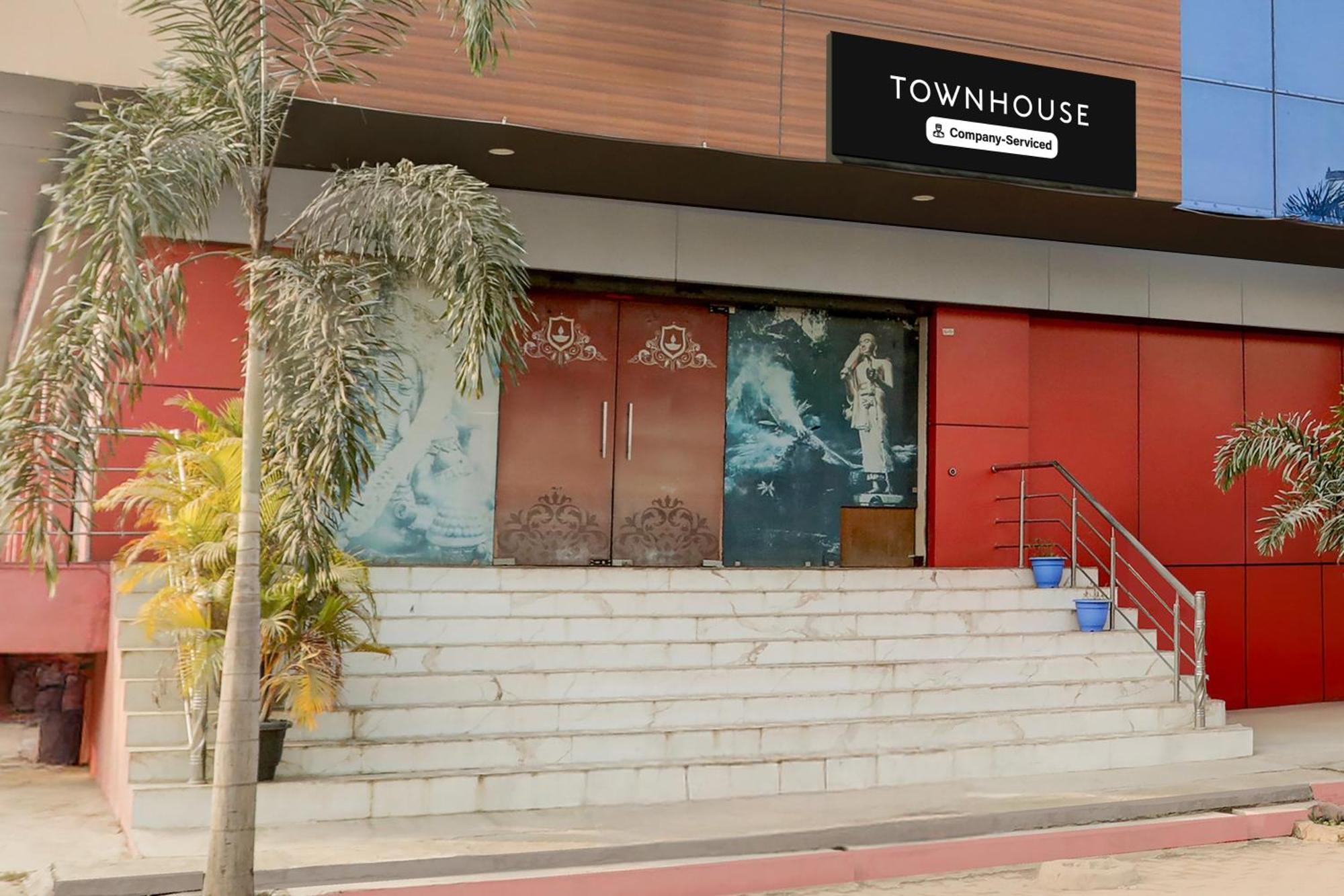 Super Townhouse Gida Near Rto Office Hotel Gorakhpur Kültér fotó